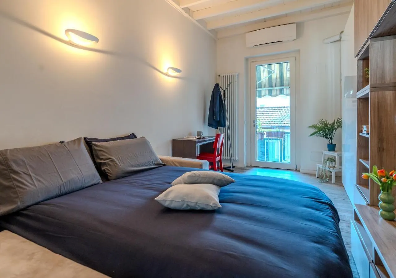 Duomo-Navigli - Suite Elegante In Centro Storico Milan Italy